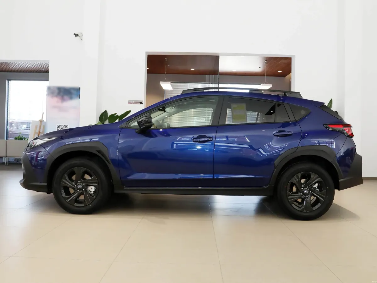 2024 Subaru Crosstrek 2.5L 169HP H4 CVT,autocango,china used car exporter,china ev exporter,chinese used car exporter,chinese used ev exporter