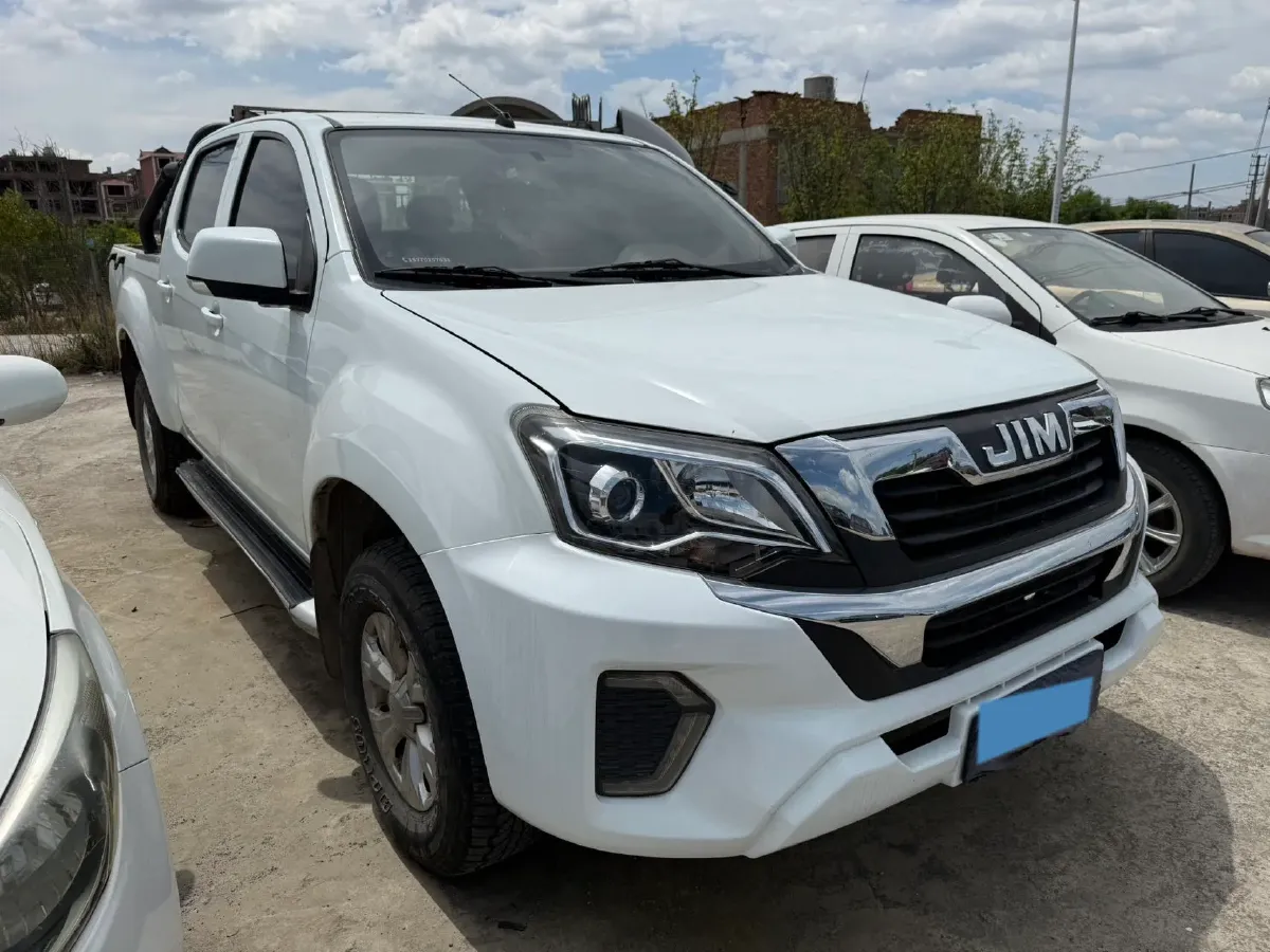 2023 Isuzu RE-MAX Jim 2.5T 143HP L4 6MT,autocango,china used car exporter,china ev exporter,chinese used car exporter,chinese used ev exporter