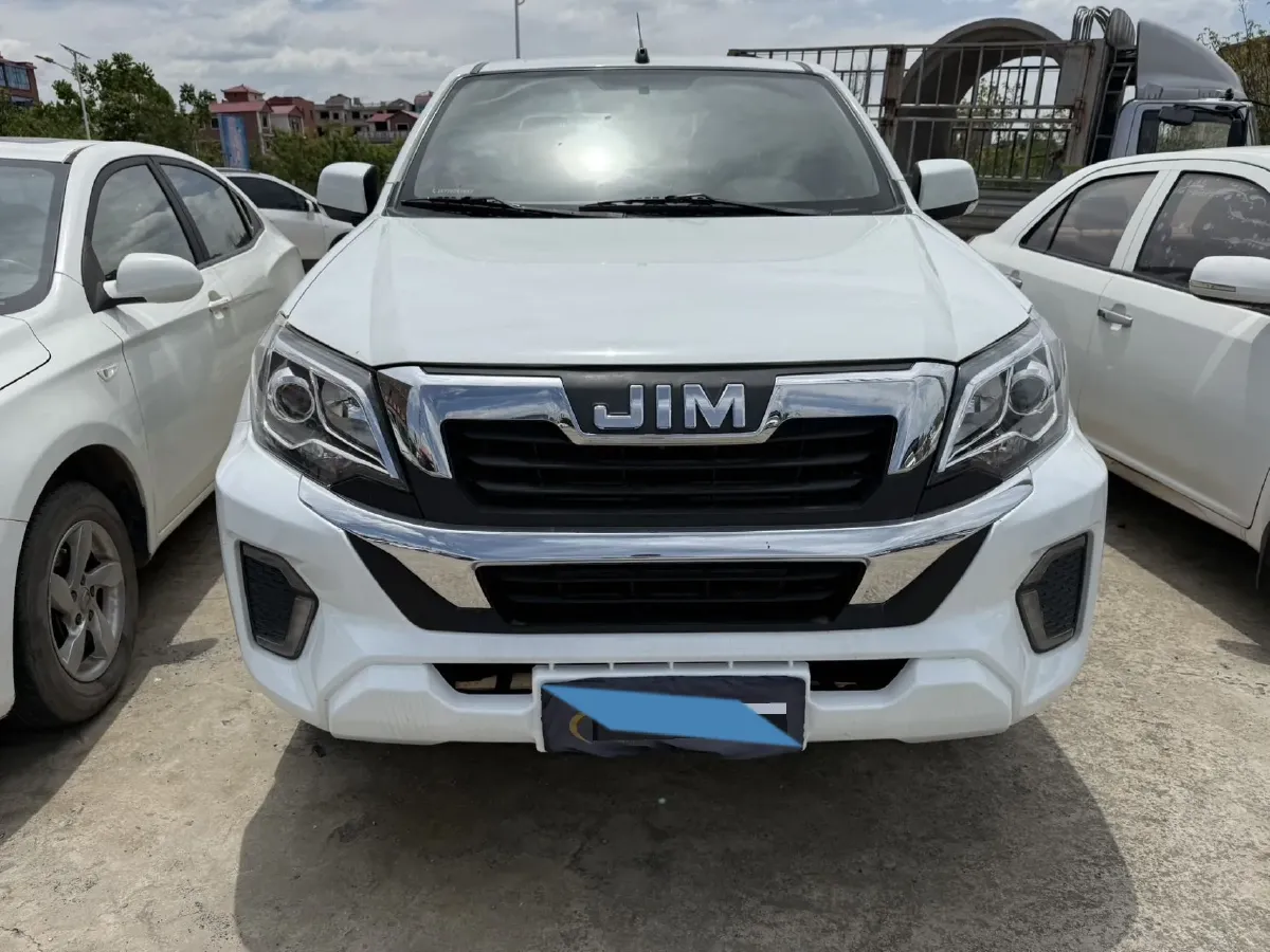 2023 Isuzu RE-MAX Jim 2.5T 143HP L4 6MT,autocango,china used car exporter,china ev exporter,chinese used car exporter,chinese used ev exporter