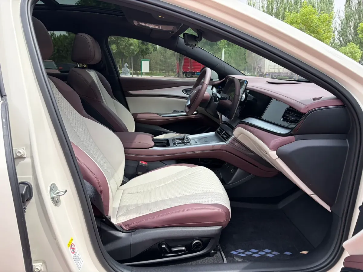 2025 BYD Seal07 DM-i 1.5L 101HP L4 E-CVT PHEV 17.6KWH,autocango,china used car exporter,china ev exporter,chinese used car exporter,chinese used ev exporter