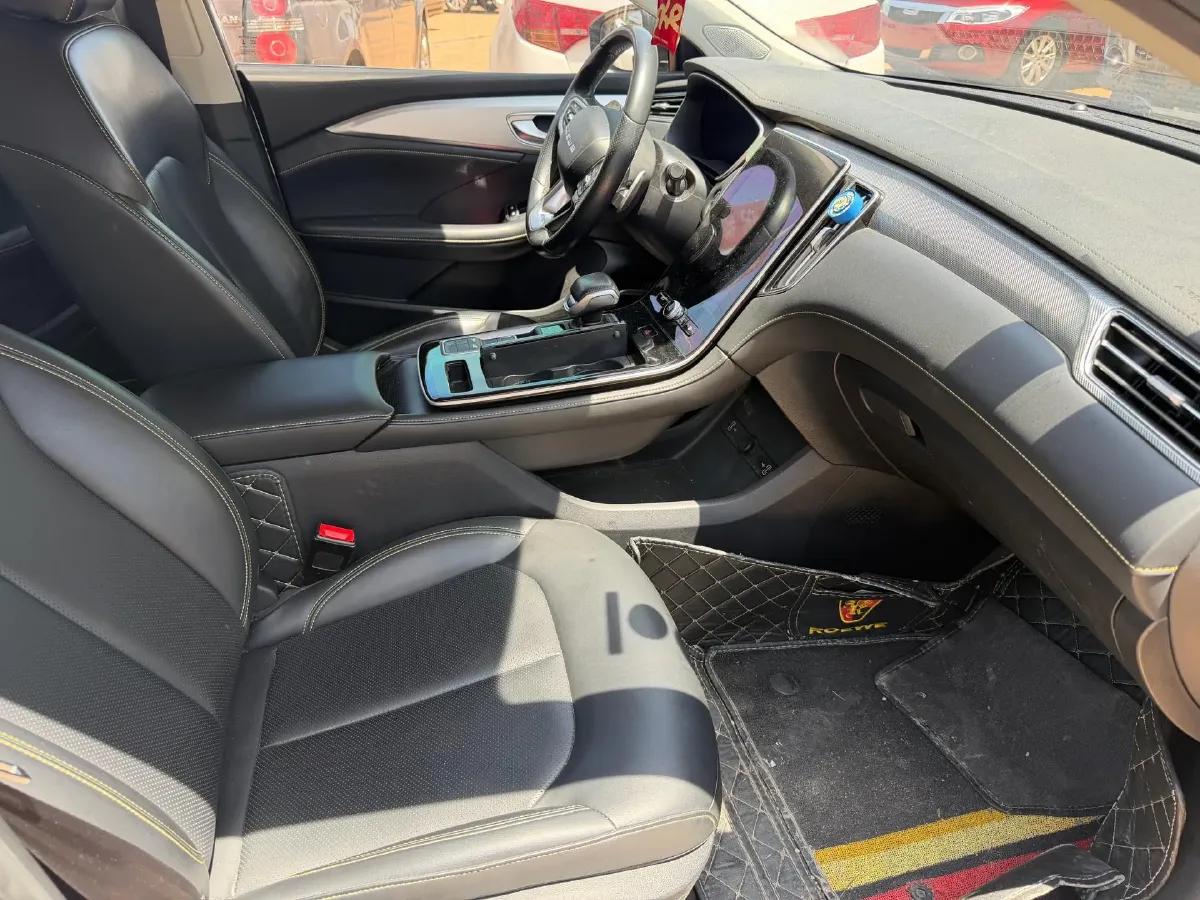 2020 Roewe i6 MAX 1.5T 173HP L4 7DCT,autocango,china used car exporter,china ev exporter,chinese used car exporter,chinese used ev exporter