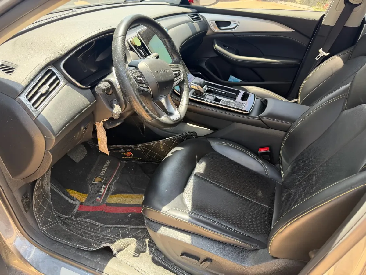 2020 Roewe i6 MAX 1.5T 173HP L4 7DCT,autocango,china used car exporter,china ev exporter,chinese used car exporter,chinese used ev exporter