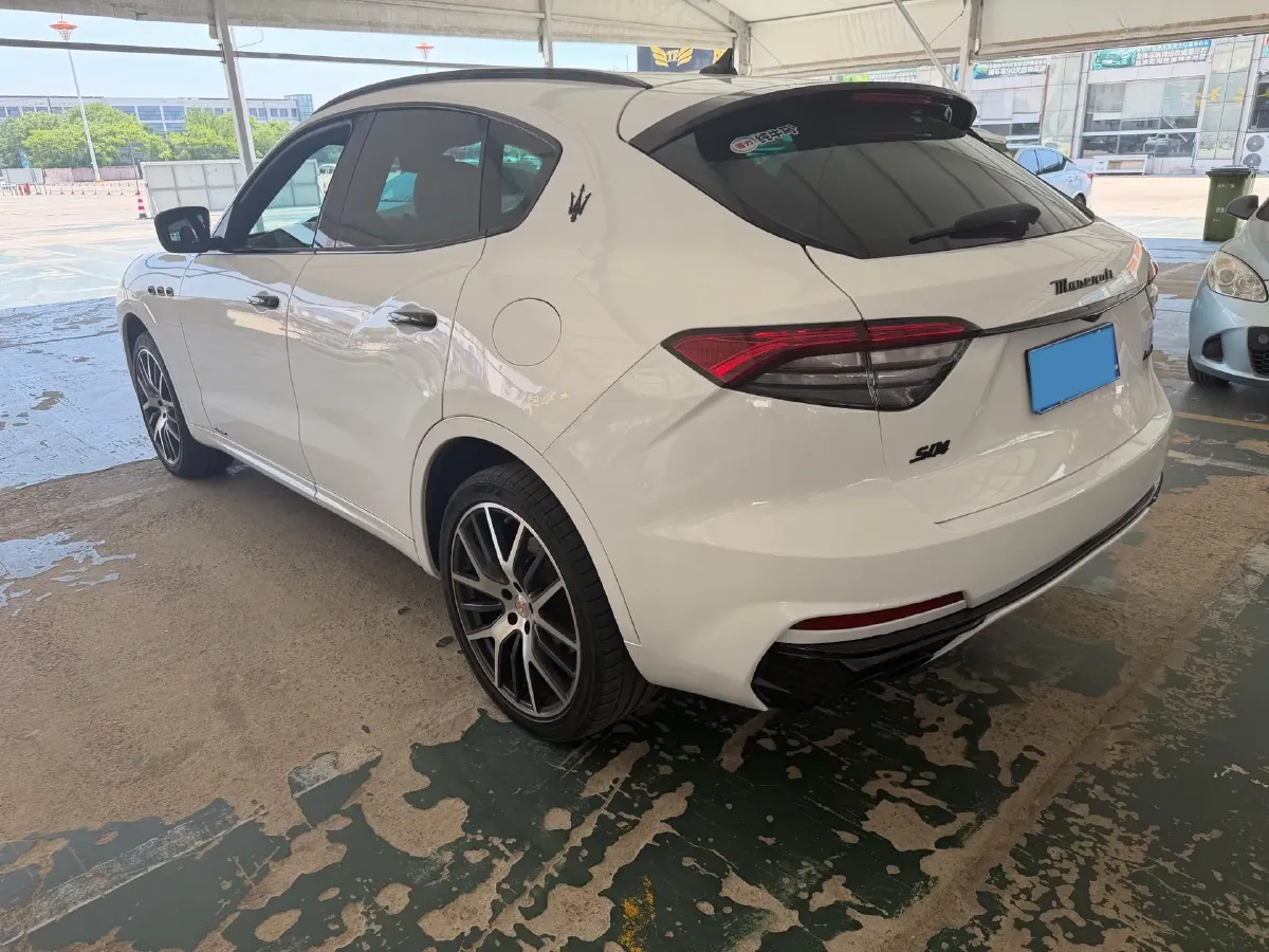 2016 Maserati Levante 3.0T 430HP V6 8AT,autocango,china used car exporter,china ev exporter,chinese used car exporter,chinese used ev exporter