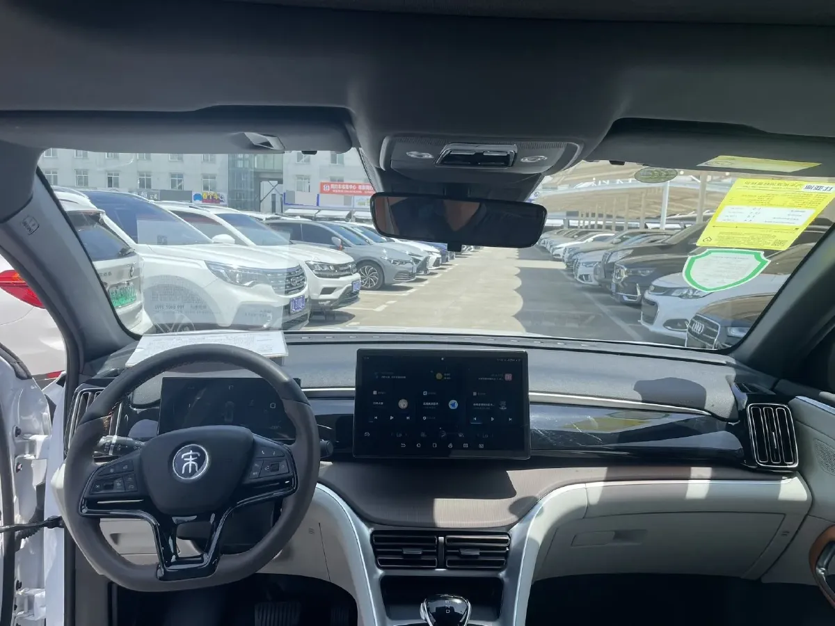 2022 Ruichi Auto EC31 BEV 41.932KWH,autocango,china used car exporter,china ev exporter,chinese used car exporter,chinese used ev exporter