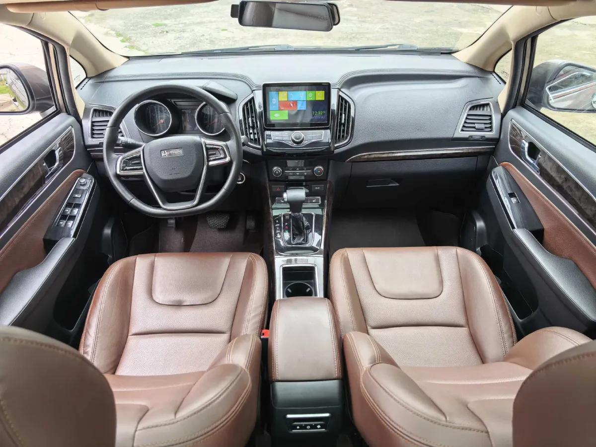 2017 LiFan XuanLang 2.0L 141HP L4 CVT,autocango,china used car exporter,china ev exporter,chinese used car exporter,chinese used ev exporter