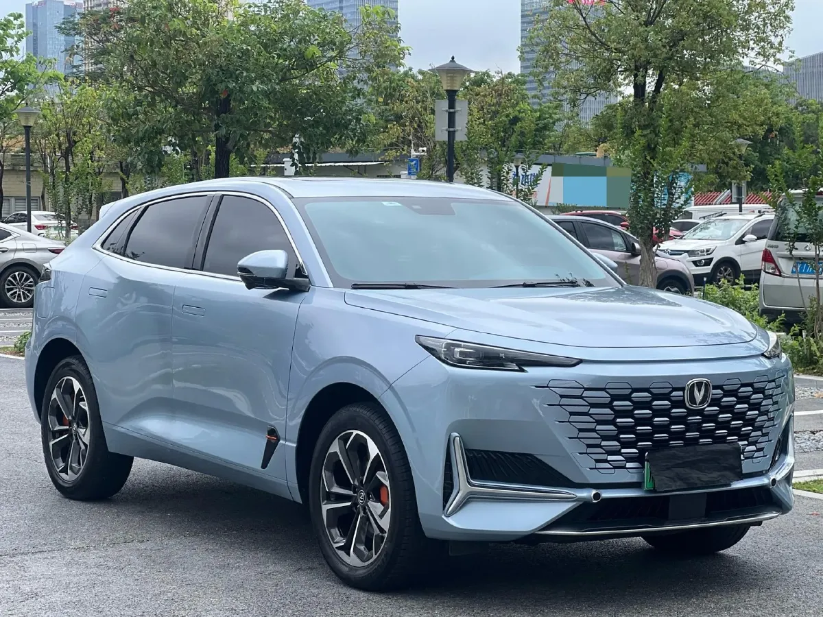 2022 Bestune T99 2.0T 224HP L4 6AT,autocango,china used car exporter,china ev exporter,chinese used car exporter,chinese used ev exporter