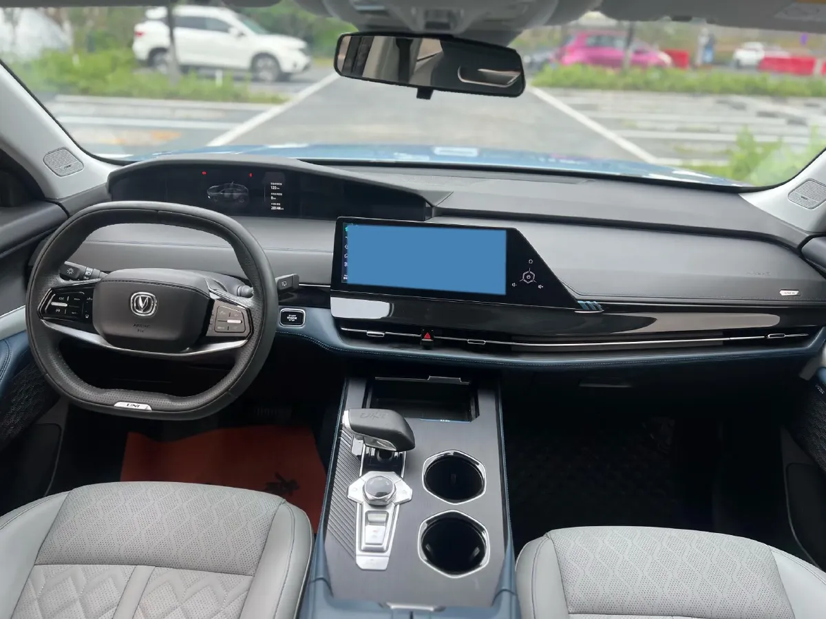2022 Bestune T99 2.0T 224HP L4 6AT,autocango,china used car exporter,china ev exporter,chinese used car exporter,chinese used ev exporter