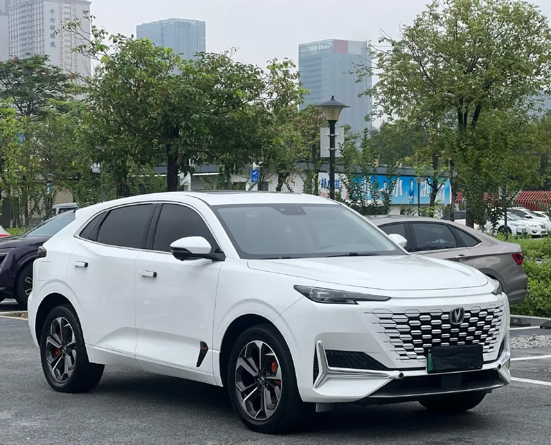 2022 Bestune T99 2.0T 224HP L4 6AT,autocango,china used car exporter,china ev exporter,chinese used car exporter,chinese used ev exporter