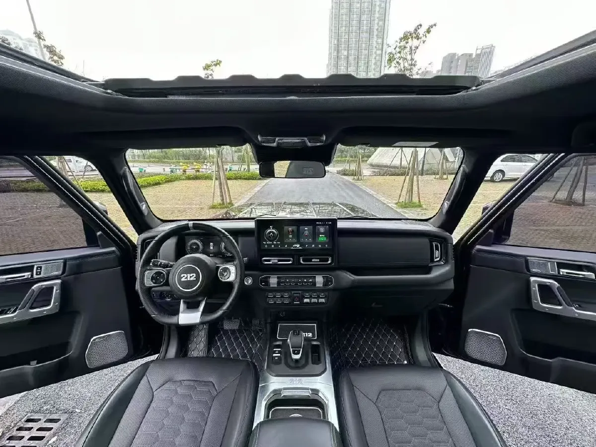 2024 212 212 T01 2.0T 252HP L4 8AT,autocango,china used car exporter,china ev exporter,chinese used car exporter,chinese used ev exporter