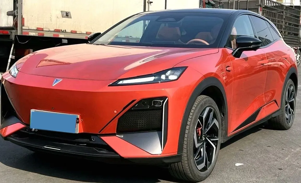 2024 JAC Refine RefineRF8 2.0T 253HP L4 8AT,autocango,china used car exporter,china ev exporter,chinese used car exporter,chinese used ev exporter
