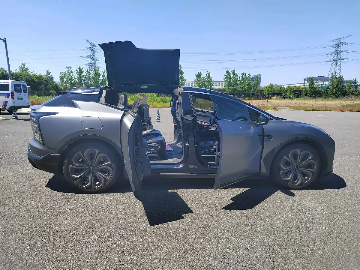 2021 HiPhi X BEV 97KWH,autocango,china used car exporter,china ev exporter,chinese used car exporter,chinese used ev exporter