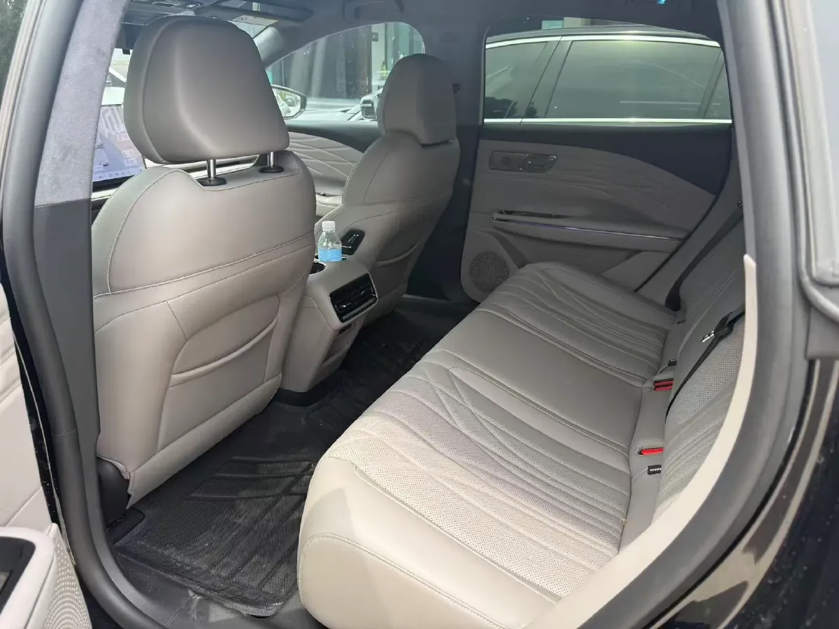 2026 SinoTruck VGV PioneerV 2.0T 156HP L4 8AT,autocango,china used car exporter,china ev exporter,chinese used car exporter,chinese used ev exporter