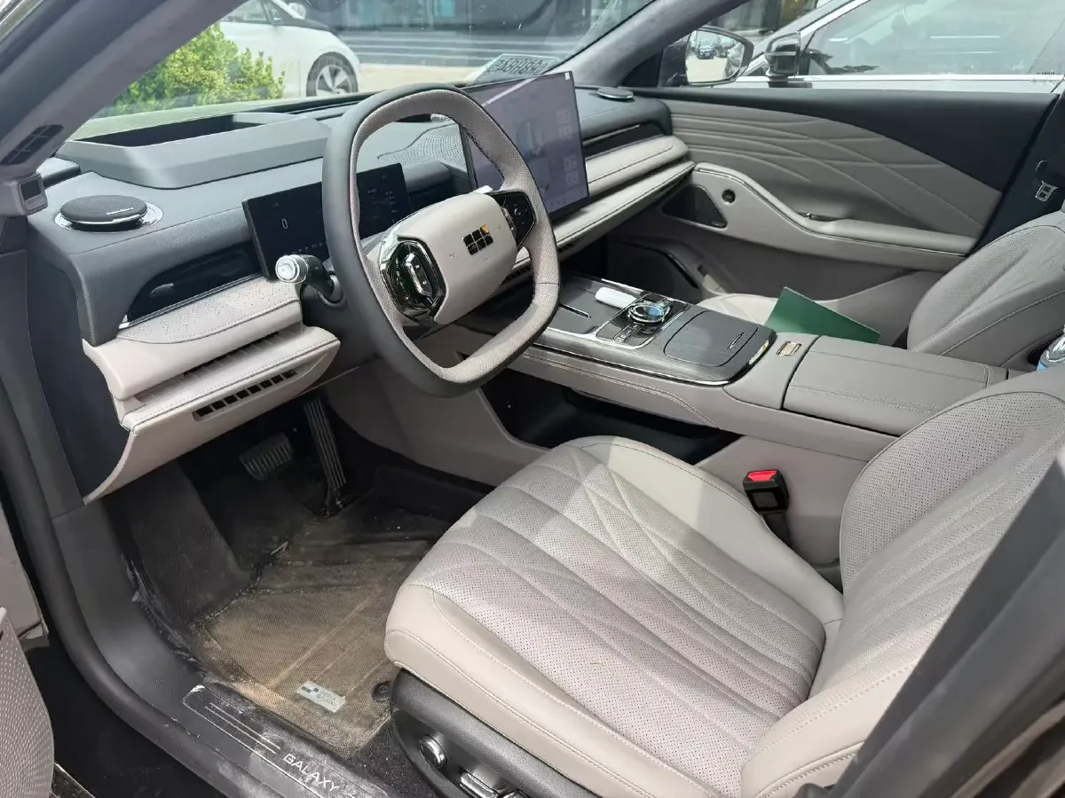 2026 SinoTruck VGV PioneerV 2.0T 156HP L4 8AT,autocango,china used car exporter,china ev exporter,chinese used car exporter,chinese used ev exporter