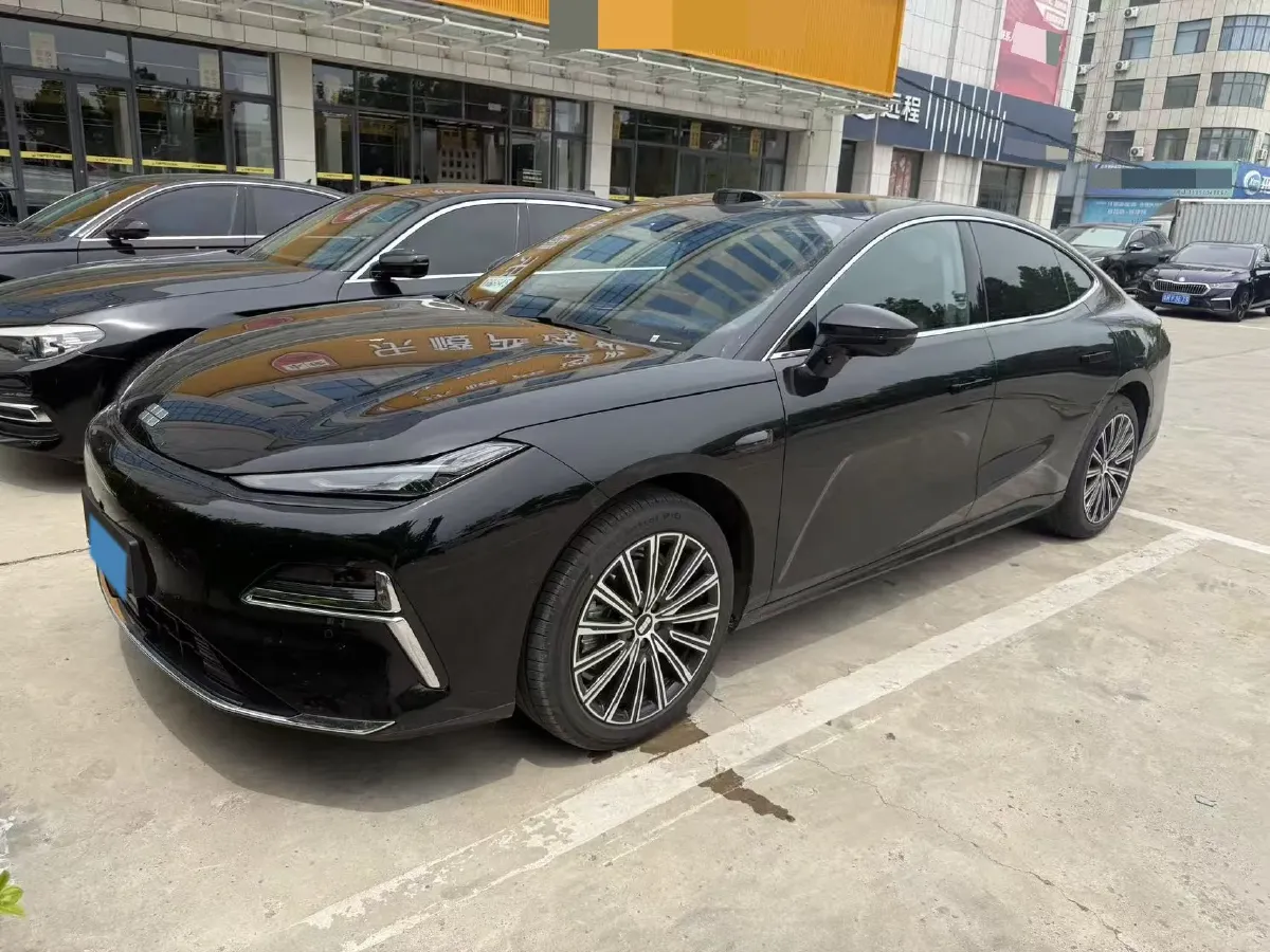 2026 SinoTruck VGV PioneerV 2.0T 156HP L4 8AT,autocango,china used car exporter,china ev exporter,chinese used car exporter,chinese used ev exporter