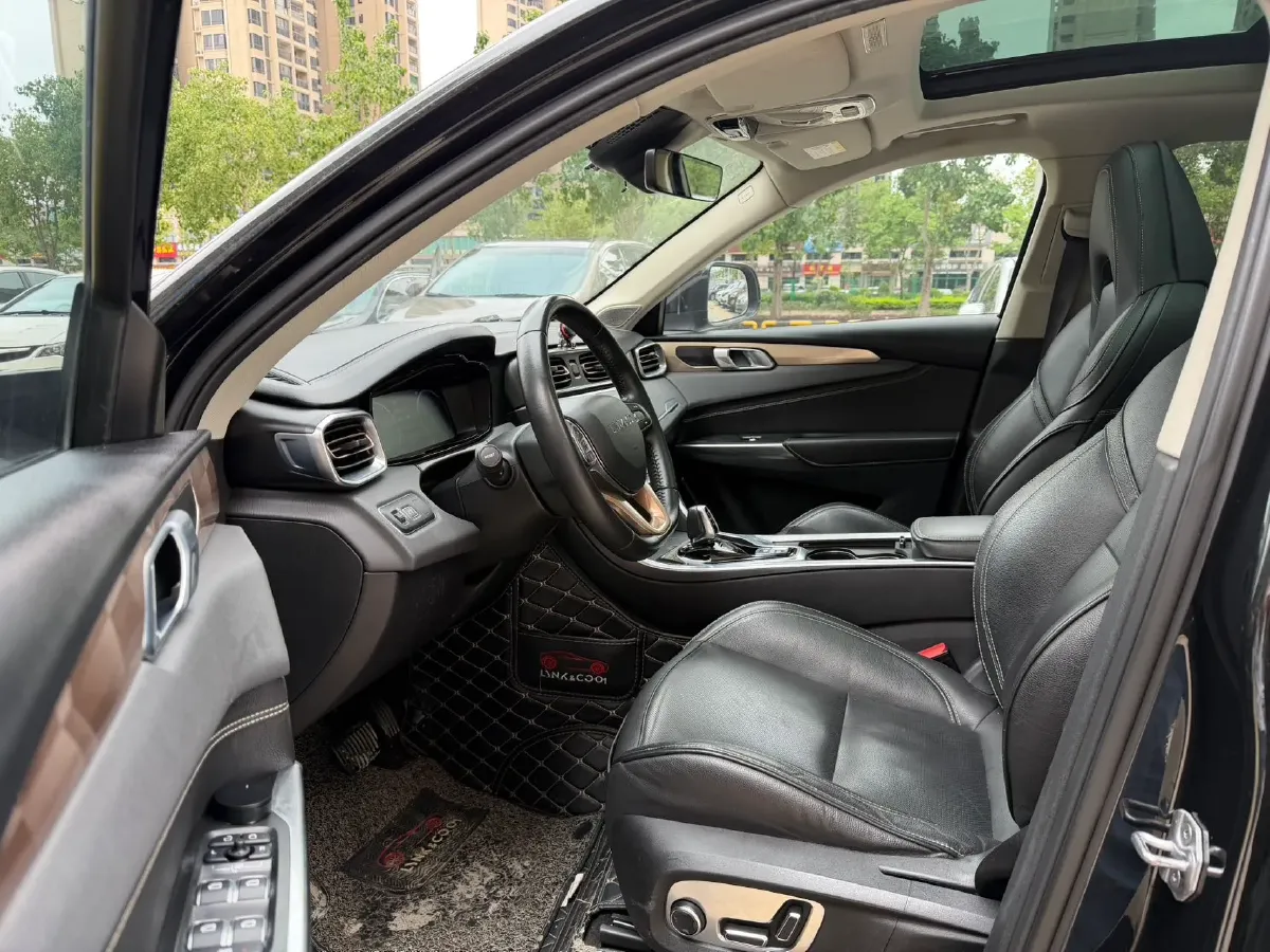 2018 Foton Tunland 2.0T 218HP L4 6AT,autocango,china used car exporter,china ev exporter,chinese used car exporter,chinese used ev exporter