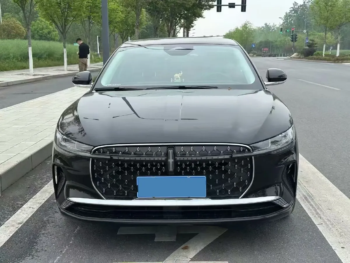 2025 Lincoln Z 2.0T 261HP L4 8AT,autocango,china used car exporter,china ev exporter,chinese used car exporter,chinese used ev exporter
