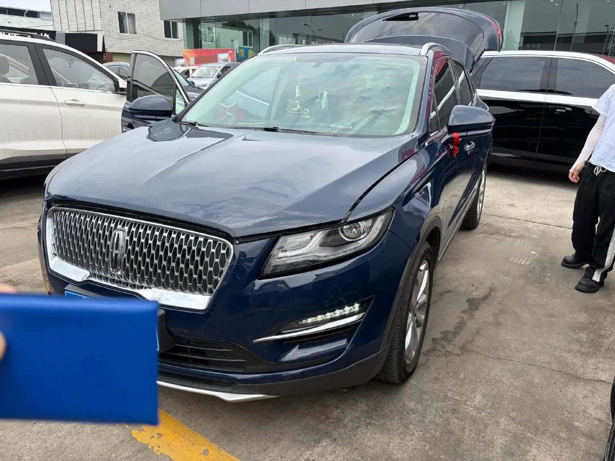 2019 Lincoln MKC 2.0T 253HP L4 6AT,autocango,china used car exporter,china ev exporter,chinese used car exporter,chinese used ev exporter