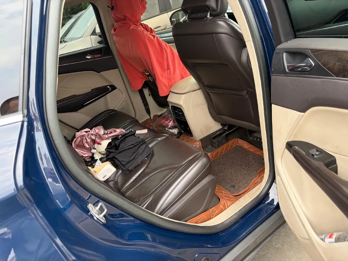 2019 Lincoln MKC 2.0T 253HP L4 6AT,autocango,china used car exporter,china ev exporter,chinese used car exporter,chinese used ev exporter
