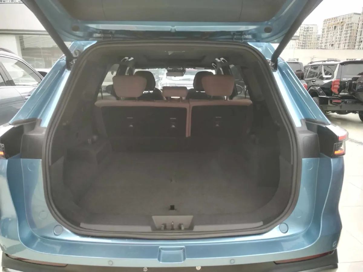2025 Chery Tiggo8 PLUS C-DM 1.5T 156HP L4 1DHT PHEV,autocango,china used car exporter,china ev exporter,chinese used car exporter,chinese used ev exporter