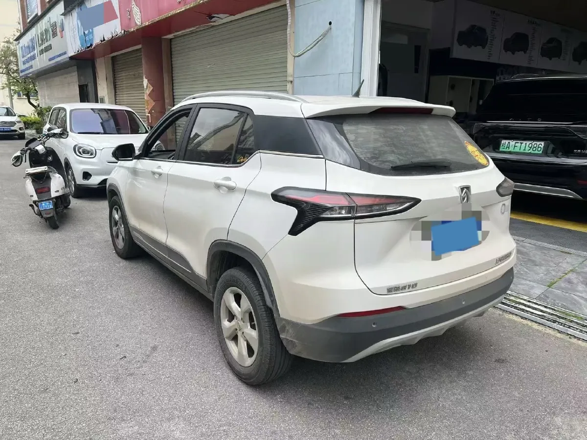 2019 Yema BoJun 1.5L 112HP L4 5MT,autocango,china used car exporter,china ev exporter,chinese used car exporter,chinese used ev exporter