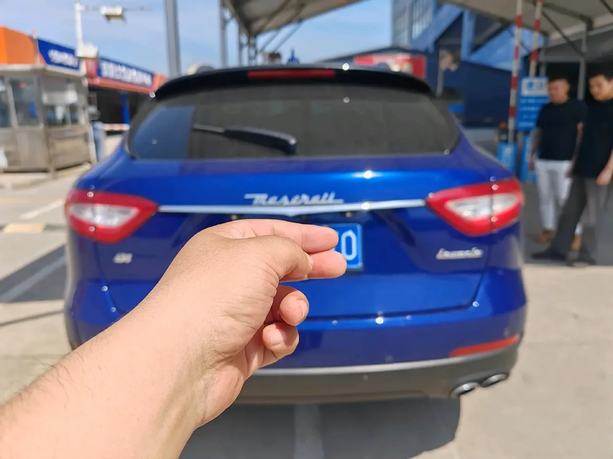 2019 Maserati Levante 3.0T 350HP V6 8AT,autocango,china used car exporter,china ev exporter,chinese used car exporter,chinese used ev exporter