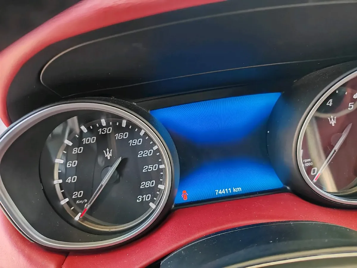 2019 Maserati Levante 3.0T 350HP V6 8AT,autocango,china used car exporter,china ev exporter,chinese used car exporter,chinese used ev exporter