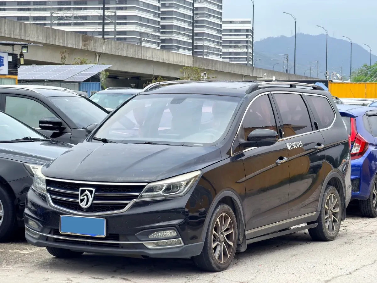 2017 Great Wall Wingle 5 2.0T 143HP L4 6MT,autocango,china used car exporter,china ev exporter,chinese used car exporter,chinese used ev exporter
