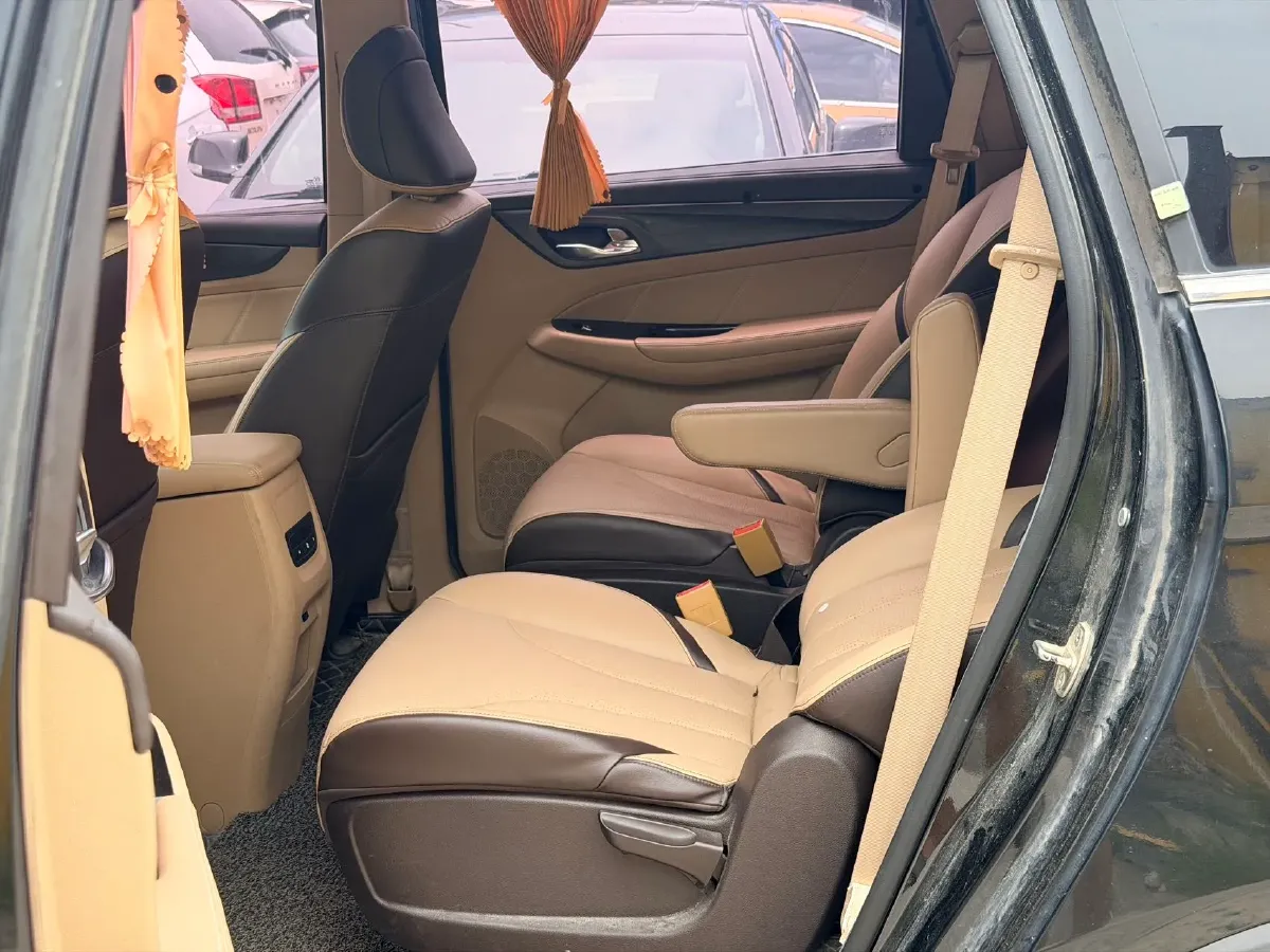 2017 Great Wall Wingle 5 2.0T 143HP L4 6MT,autocango,china used car exporter,china ev exporter,chinese used car exporter,chinese used ev exporter