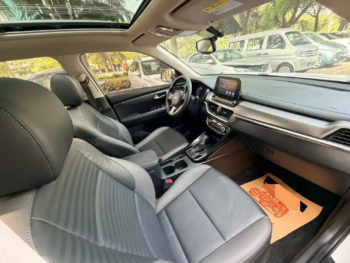2019 Kia Sportage R 2.0L 160HP L4 6AT,autocango,china used car exporter,china ev exporter,chinese used car exporter,chinese used ev exporter
