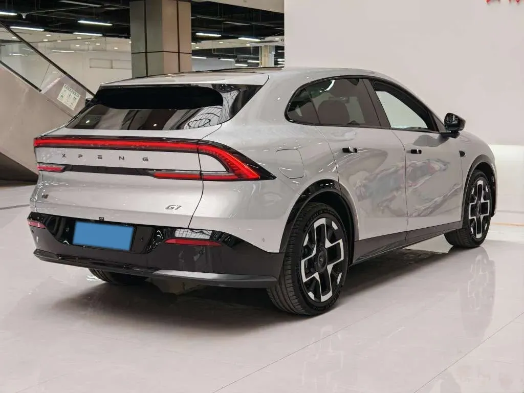 2025 Xpeng G7 BEV,autocango,china used car exporter,china ev exporter,chinese used car exporter,chinese used ev exporter
