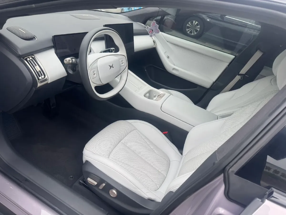 2024 Xpeng P7+ BEV 60.7KWH,autocango,china used car exporter,china ev exporter,chinese used car exporter,chinese used ev exporter