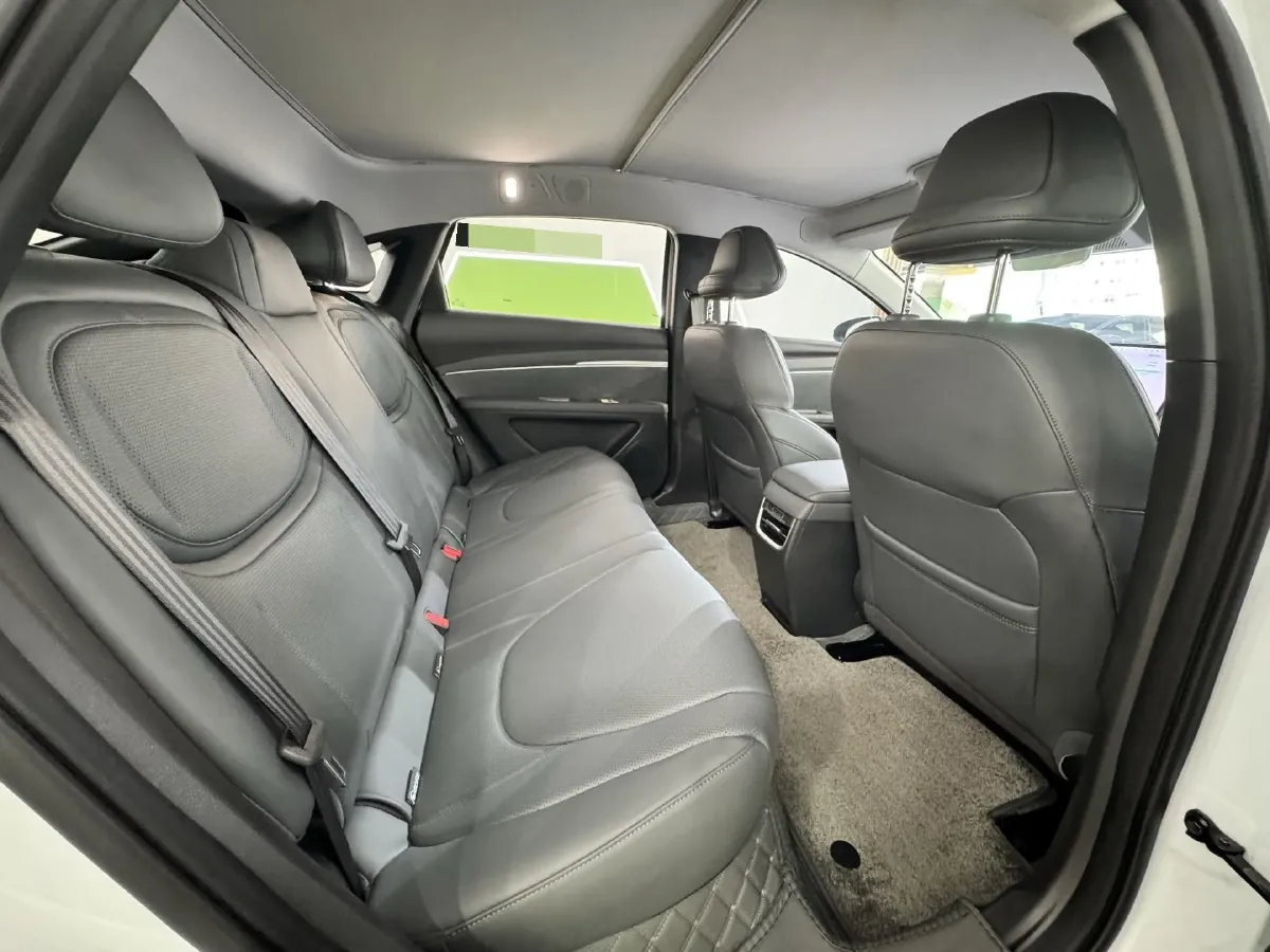 2024 Xpeng MONA M03 BEV 62.2KWH,autocango,china used car exporter,china ev exporter,chinese used car exporter,chinese used ev exporter