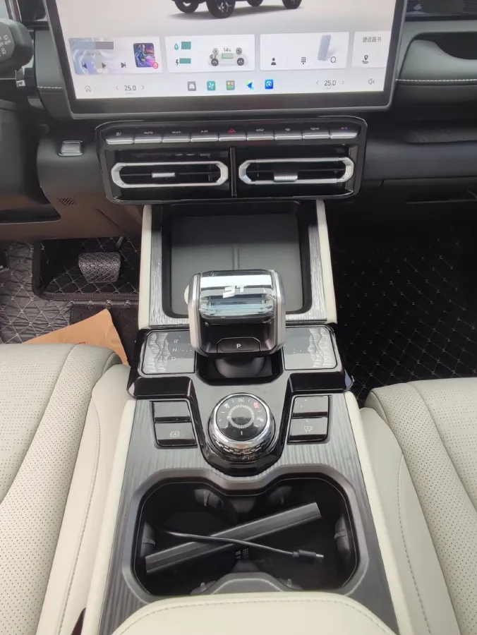 2025 MAXUS XinTu V70 2.0T 150HP L4 9AT,autocango,china used car exporter,china ev exporter,chinese used car exporter,chinese used ev exporter