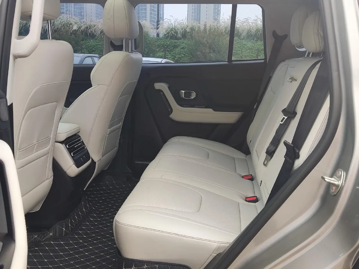 2025 MAXUS XinTu V70 2.0T 150HP L4 9AT,autocango,china used car exporter,china ev exporter,chinese used car exporter,chinese used ev exporter