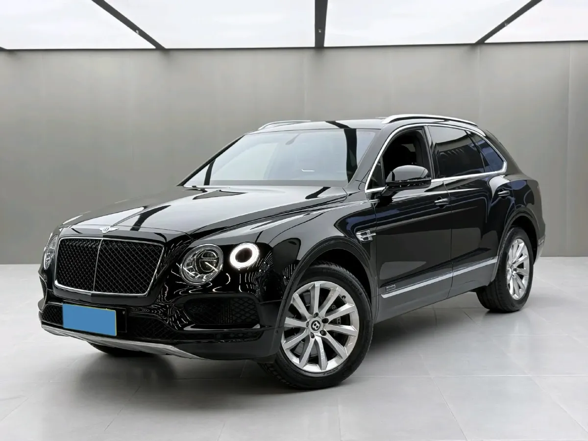 2017 Bentley Bentayga 6.0T 608HP W12 8AT,autocango,china used car exporter,china ev exporter,chinese used car exporter,chinese used ev exporter