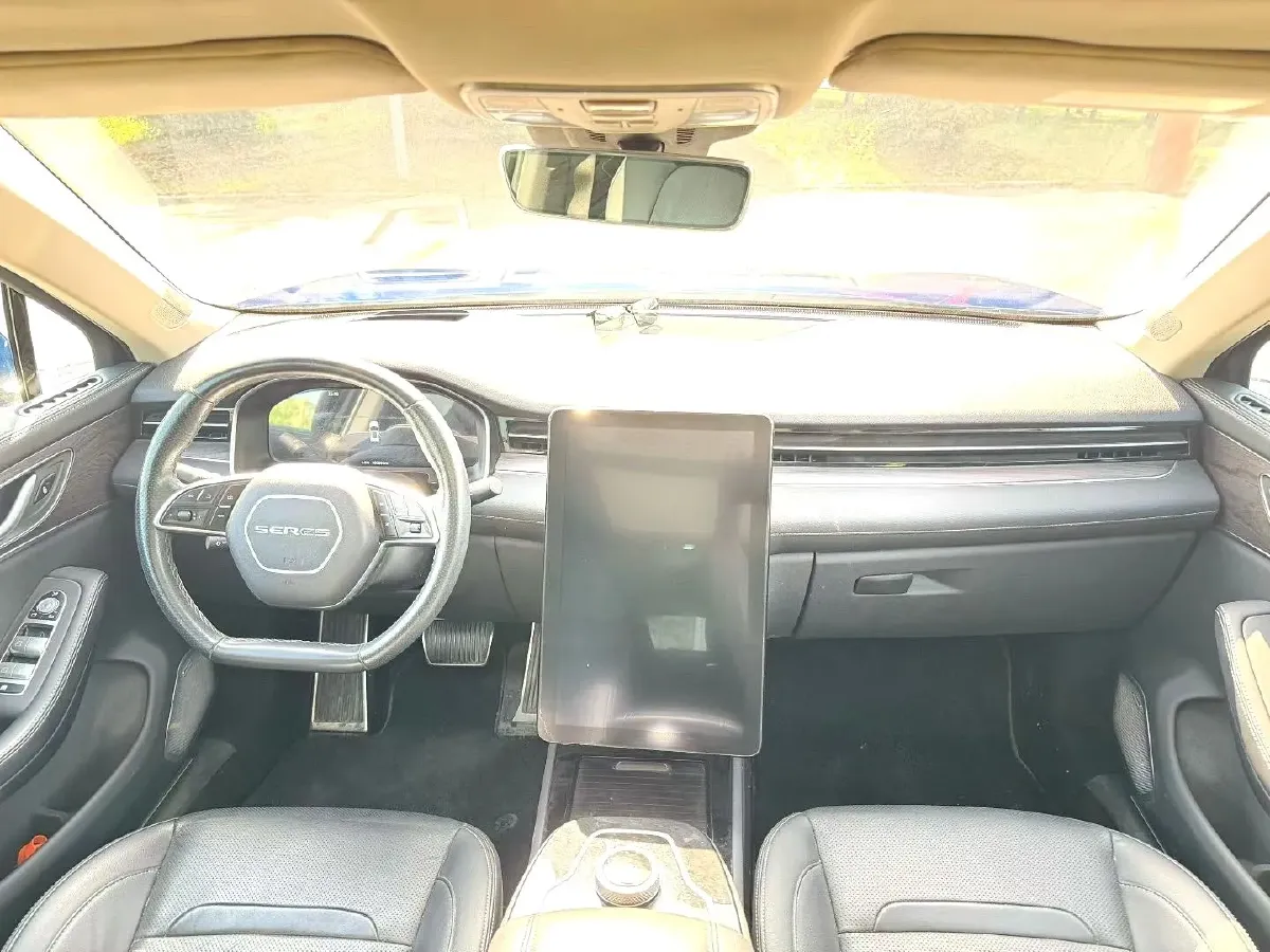 2021 SERES SF5 Range Extended 112HP REEV 35KWH,autocango,china used car exporter,china ev exporter,chinese used car exporter,chinese used ev exporter