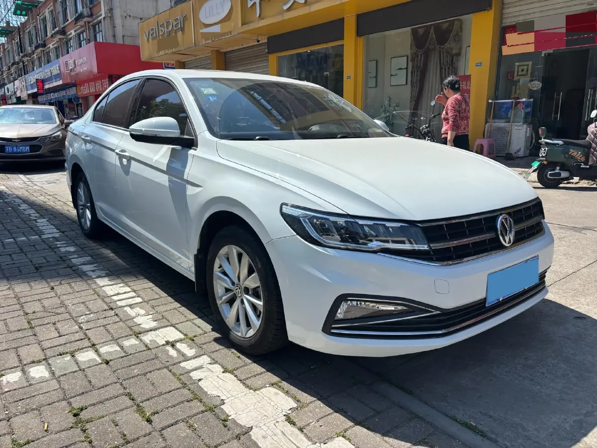 2019 Volkswagen Golf Sportsvan 1.6L 110HP L4 6AT,autocango,china used car exporter,china ev exporter,chinese used car exporter,chinese used ev exporter