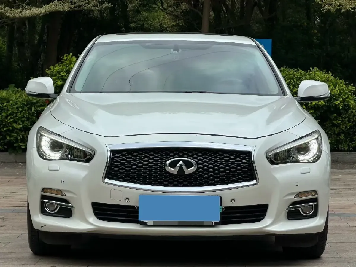 2016 Infiniti Q50L 2.0T 211HP L4 7AT,autocango,china used car exporter,china ev exporter,chinese used car exporter,chinese used ev exporter