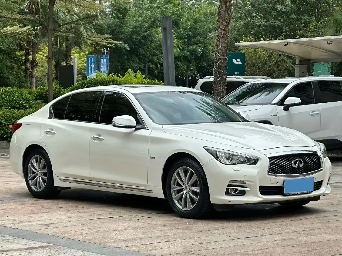 2016 Infiniti Q50L 2.0T 211HP L4 7AT,autocango,china used car exporter,china ev exporter,chinese used car exporter,chinese used ev exporter
