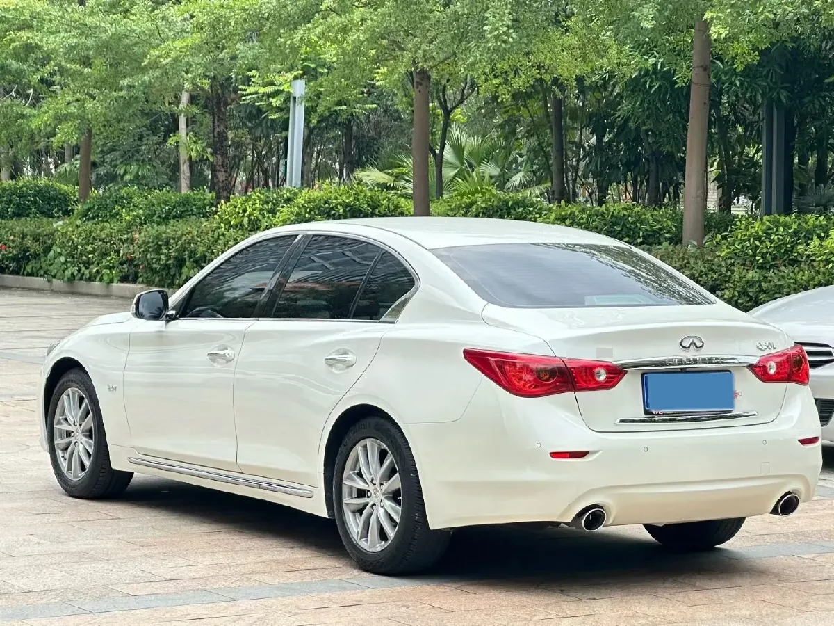 2016 Infiniti Q50L 2.0T 211HP L4 7AT,autocango,china used car exporter,china ev exporter,chinese used car exporter,chinese used ev exporter