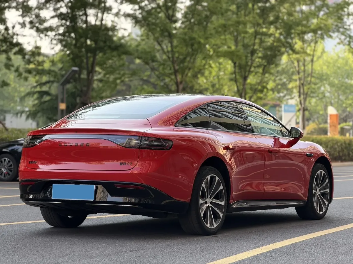 2025 Luxeed S7 BEV 100KWH,autocango,china used car exporter,china ev exporter,chinese used car exporter,chinese used ev exporter
