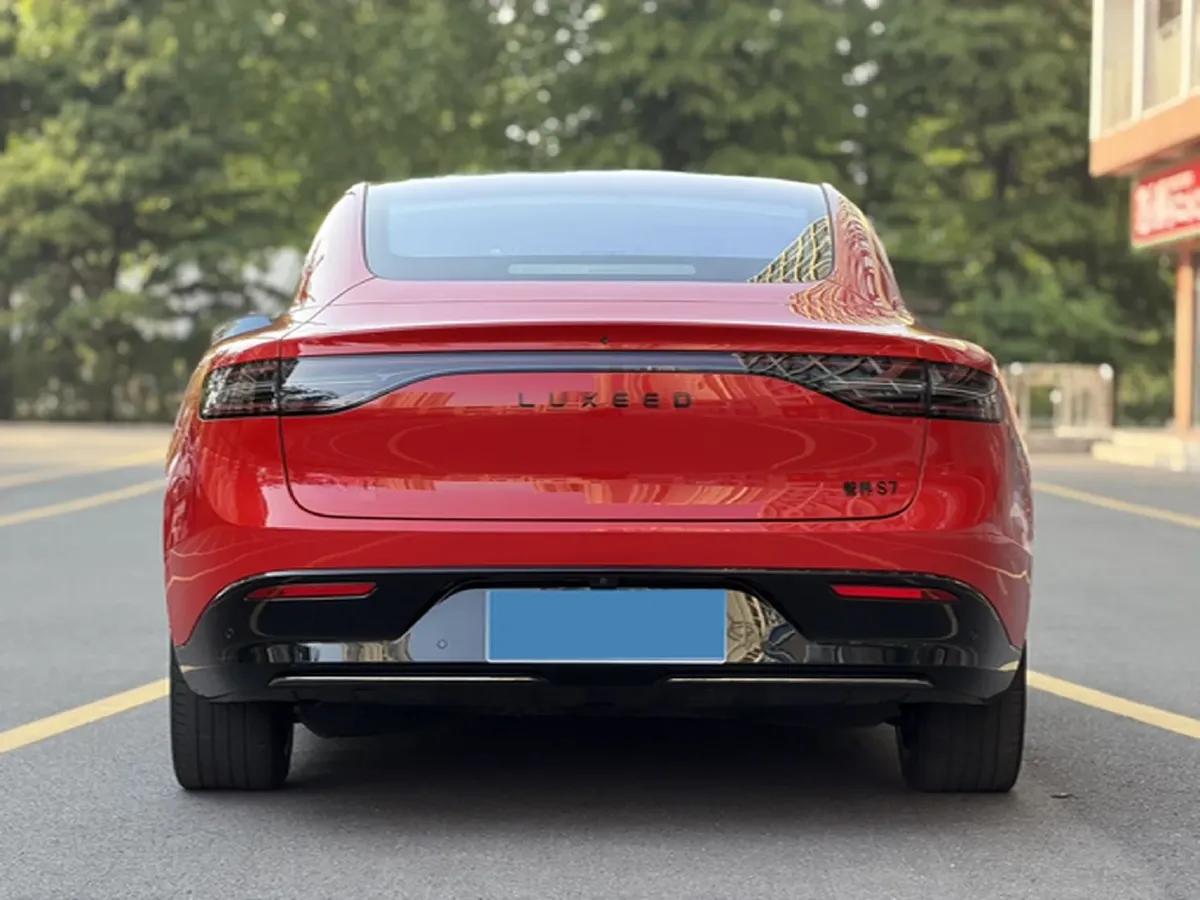 2025 Luxeed S7 BEV 100KWH,autocango,china used car exporter,china ev exporter,chinese used car exporter,chinese used ev exporter