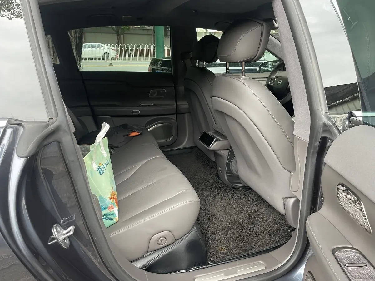 2023 NIO EC7 BEV 75KWH,autocango,china used car exporter,china ev exporter,chinese used car exporter,chinese used ev exporter