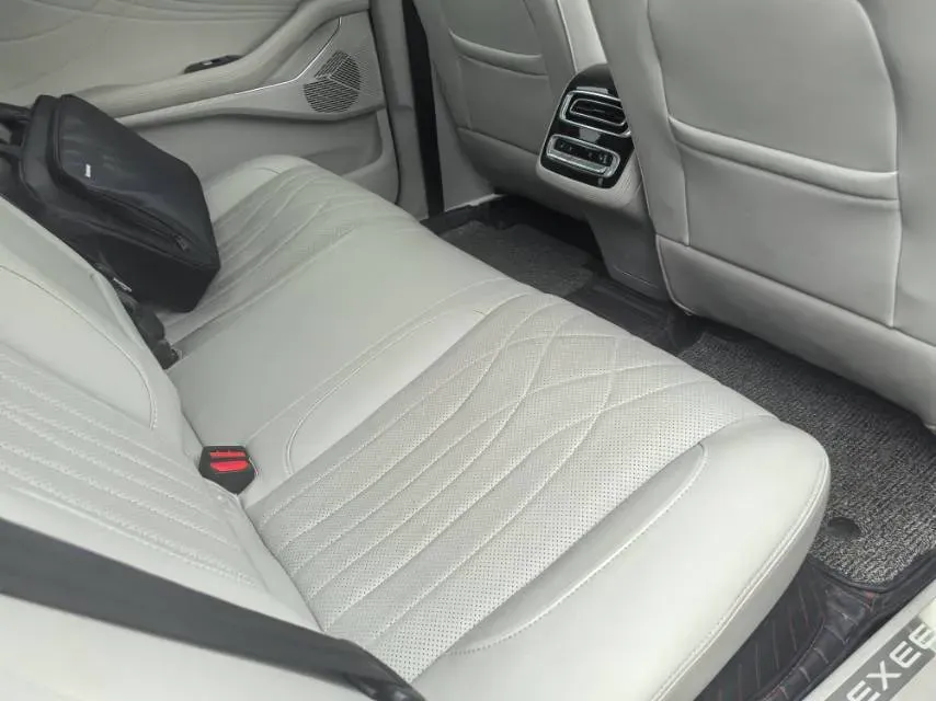 2023 Exceed RX 2.0T 261HP L4 7DCT,autocango,china used car exporter,china ev exporter,chinese used car exporter,chinese used ev exporter