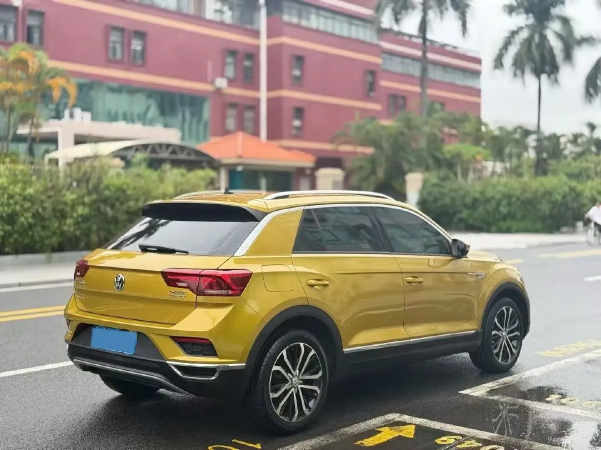 2018 Volkswagen Touran 1.4T 150HP L4 7DCT,autocango,china used car exporter,china ev exporter,chinese used car exporter,chinese used ev exporter