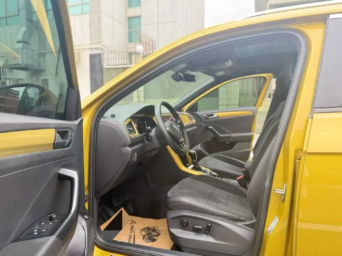 2018 Volkswagen Touran 1.4T 150HP L4 7DCT,autocango,china used car exporter,china ev exporter,chinese used car exporter,chinese used ev exporter