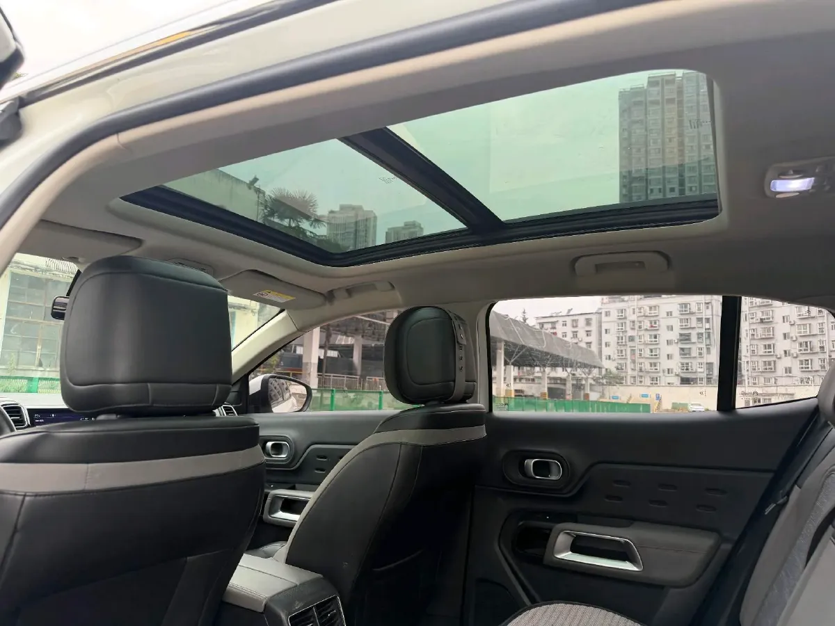 2018 Citroen C5 Aircross 1.6T 167HP L4 6AT,autocango,china used car exporter,china ev exporter,chinese used car exporter,chinese used ev exporter