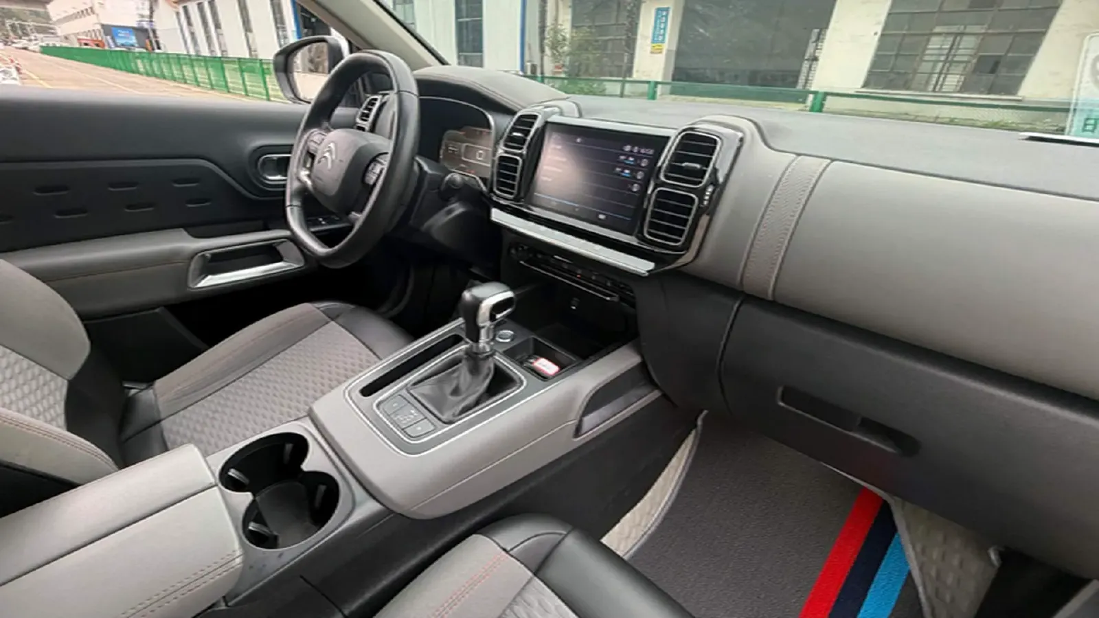 2018 Citroen C5 Aircross 1.6T 167HP L4 6AT,autocango,china used car exporter,china ev exporter,chinese used car exporter,chinese used ev exporter