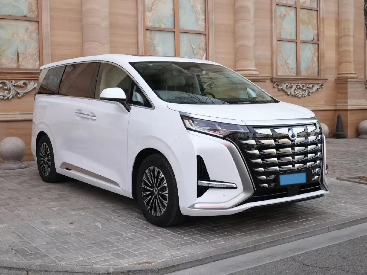 2024 Denza D9 1.5T 139HP L4 E-CVT PHEV 40KWH,autocango,china used car exporter,china ev exporter,chinese used car exporter,chinese used ev exporter