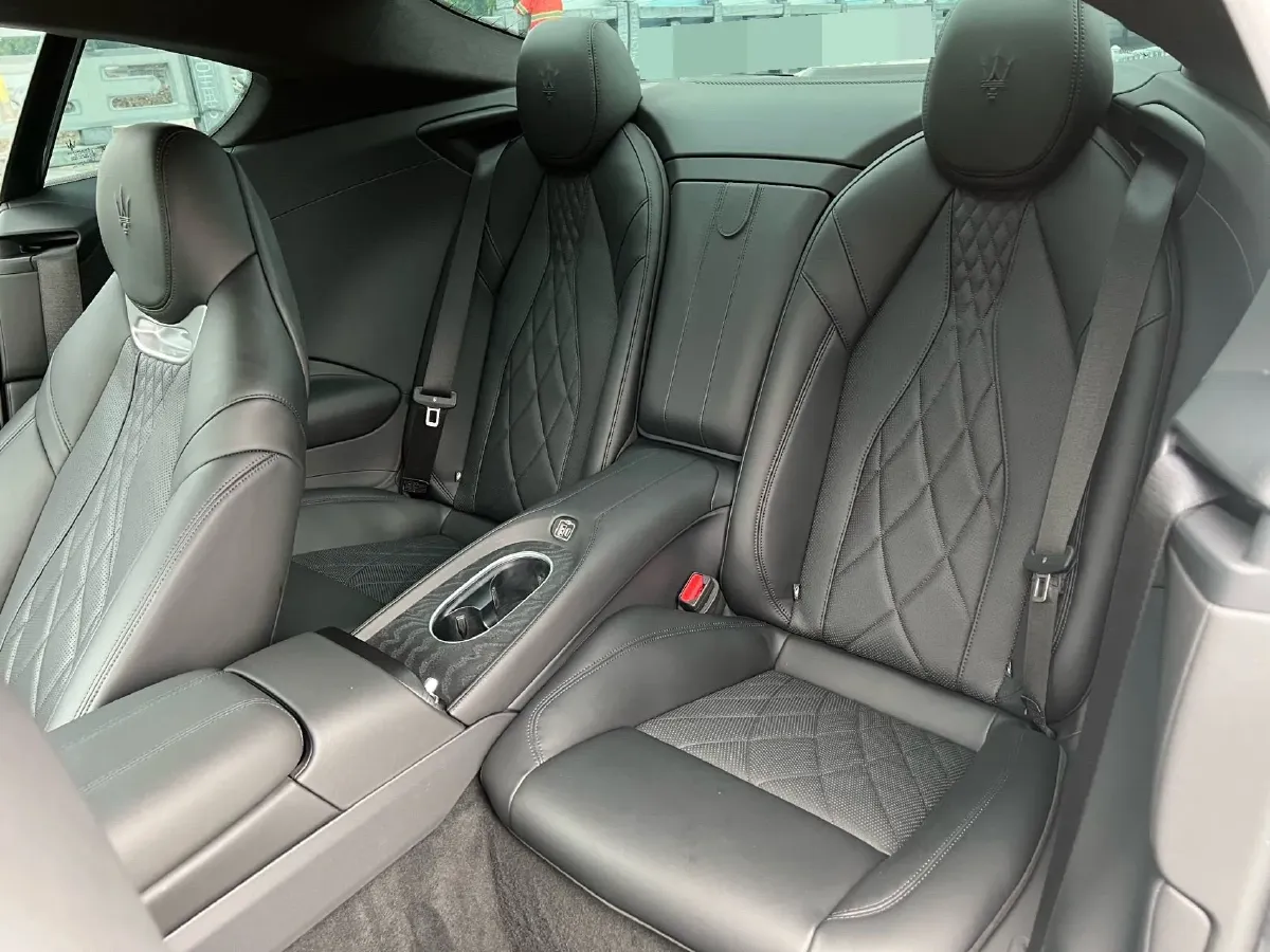 2023 Maserati GranTurismo 3.0T 490HP V6 8AT,autocango,china used car exporter,china ev exporter,chinese used car exporter,chinese used ev exporter